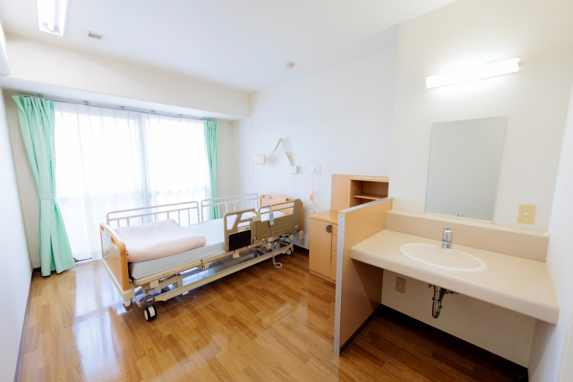 空室情報  　16名入室可能